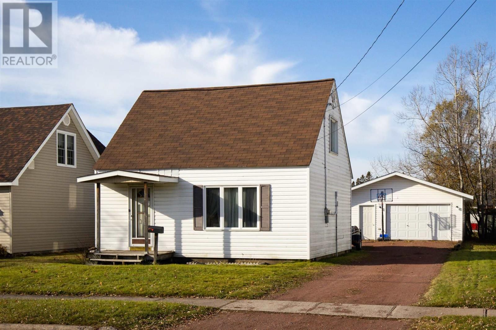 Main Photo: 113 Brien AVE in Sault Ste. Marie: House for sale : MLS®# SM232808