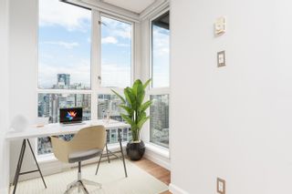 Photo 17: 2404 1155 SEYMOUR Street in Vancouver: Downtown VW Condo for sale in "BRAVA TOWERS" (Vancouver West)  : MLS®# R2618901