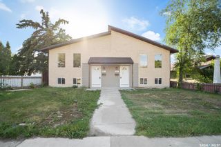 Main Photo: 1827A D Avenue North in Saskatoon: Mayfair Residential for sale : MLS®# SK908644