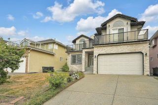 Photo 2: 11956 98 Avenue in Surrey: Royal Heights House for sale in "Royal Heights" (North Surrey)  : MLS®# R2816972