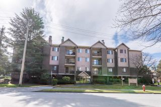 Photo 2: 322 8500 ACKROYD Road in Richmond: Brighouse Condo for sale in "WEST HAMPTON COURT" : MLS®# R2447572