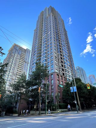 Main Photo: 1310 909 MAINLAND Street in Vancouver: Yaletown Condo for sale (Vancouver West)  : MLS®# R2713630