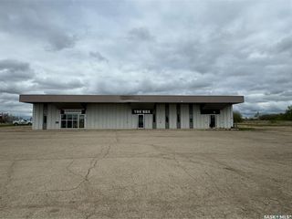 Main Photo: 790 Saskatchewan Drive West in Melfort: Commercial for sale : MLS®# SK969668