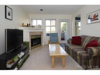 Photo 15: 301 1580 Christmas Ave in VICTORIA: SE Mt Tolmie Condo for sale (Saanich East)  : MLS®# 489978