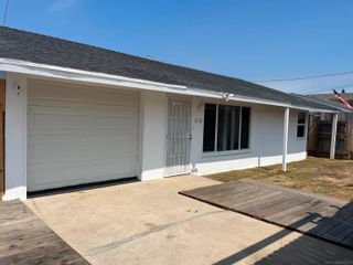 Main Photo: IMPERIAL BEACH House for rent : 2 bedrooms : 573 Emory St