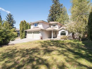 Photo 4: 6006 124 Street in Surrey: Panorama Ridge House for sale in "Boundary Park" : MLS®# R2871814