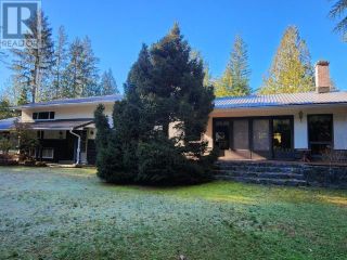 Photo 6: 4215 MYRTLE AVE in Powell River: House for sale : MLS®# 17827