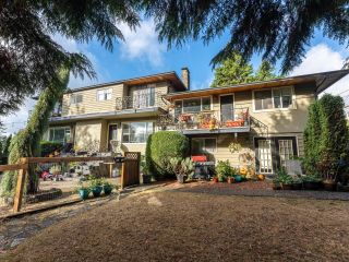 Photo 8: 205 217 ST. DAVIDS Avenue in North Vancouver: Lower Lonsdale Fourplex for sale : MLS®# R2733362