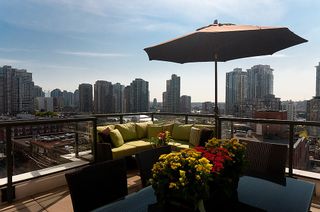Photo 4: 1005 1155 HOMER Street in Vancouver: Yaletown Condo for sale in "CITYCREST" (Vancouver West)  : MLS®# V903366