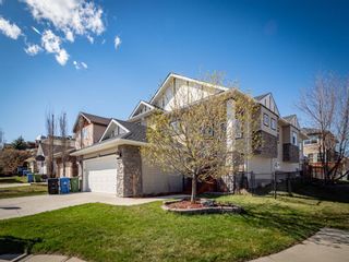 Photo 3: 7110 Elkton Drive SW in Calgary: Springbank Hill Detached for sale : MLS®# A1081310
