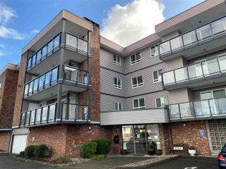 Photo 1: 307 32040 PEARDONVILLE Road in Abbotsford: Abbotsford West Condo for sale in "DOGWOOD" : MLS®# R2526573