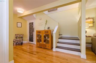 Photo 4: 411 Powell St in VICTORIA: Vi James Bay Half Duplex for sale (Victoria)  : MLS®# 803949