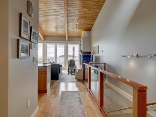Photo 8: 6498 WILDFLOWER Place in Sechelt: Sechelt District Townhouse for sale in "Wakefield Beach - Second Wave" (Sunshine Coast)  : MLS®# R2589812