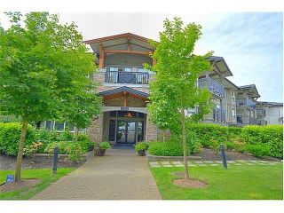Photo 1: 213 3082 DAYANEE SPRINGS Boulevard in Coquitlam: Westwood Plateau Condo for sale in "THE LANTERNS" : MLS®# V1111456