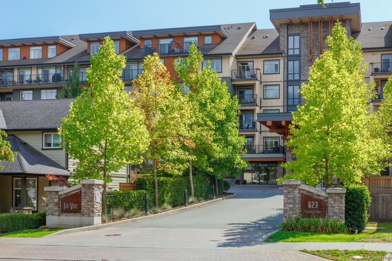 Main Photo: 321 623 Treanor Ave in Langford: La Thetis Heights Condo for sale : MLS®# 893716