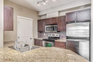 Photo 12: 207 2336 WHYTE Avenue in Port Coquitlam: Central Pt Coquitlam Condo for sale in "CENTREPOINTE" : MLS®# R2423932