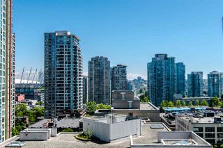Photo 10: 1207 989 RICHARDS Street in Vancouver: Downtown VW Condo for sale in "MONDRIAN I" (Vancouver West)  : MLS®# R2373679