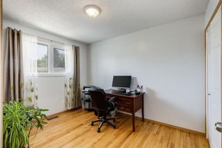 Photo 21: 496 Queen Charlotte Road SE in Calgary: Queensland Detached for sale : MLS®# A1240222