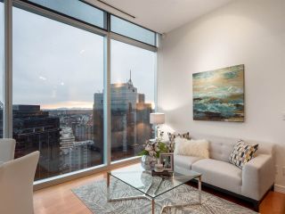 Photo 3: 3106 938 NELSON Street in Vancouver: Downtown VW Condo for sale in "ONE WALL CENTRE" (Vancouver West)  : MLS®# R2313633