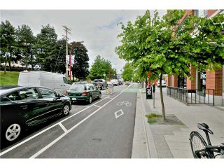 Photo 17: 304 221 UNION Street in Vancouver: Mount Pleasant VE Condo for sale in "V6A" (Vancouver East)  : MLS®# V1071115