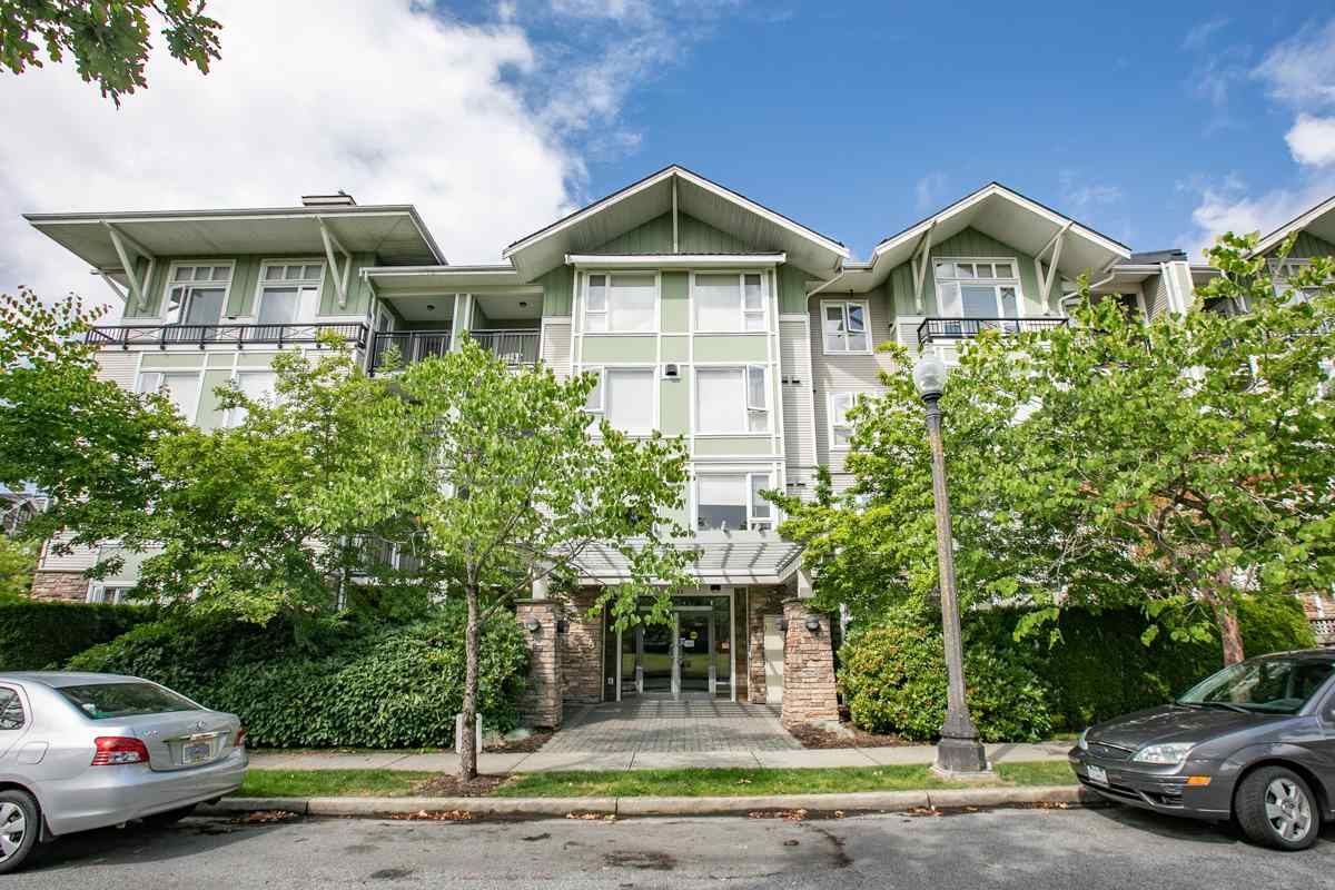 Main Photo: 415 7089 MONT ROYAL Square in Vancouver: Champlain Heights Condo for sale in "CHAMPLAIN VILLAGE" (Vancouver East)  : MLS®# R2394689