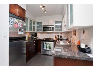Photo 4: 1204 1 RENAISSANCE Square in New Westminster: Quay Condo for sale in "THE Q" : MLS®# V867998