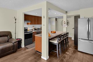 Photo 5: 6 9151 FOREST GROVE DRIVE in Burnaby: Forest Hills BN Townhouse for sale (Burnaby North)  : MLS®# R2426367