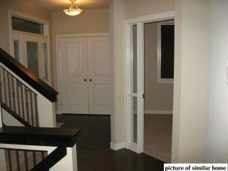 Photo 2: 15 Colbourne Drive in Winnipeg: Residential for sale : MLS®# 1303102
