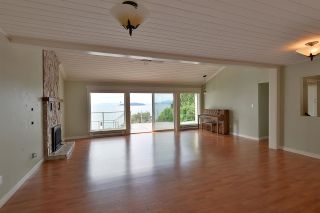 Photo 9: 4957 SUNSHINE COAST HIGHWAY in Sechelt: Sechelt District House for sale (Sunshine Coast)  : MLS®# R2496030