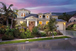Main Photo: House for sale : 4 bedrooms : 7471 Circulo Sequoia in Carlsbad