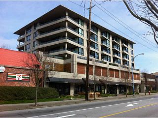 Photo 10: 606 160 W 3RD Street in North Vancouver: Lower Lonsdale Condo for sale in "ENVY" : MLS®# V1124166
