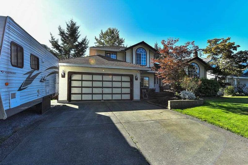 FEATURED LISTING: 15878 95 Avenue Surrey