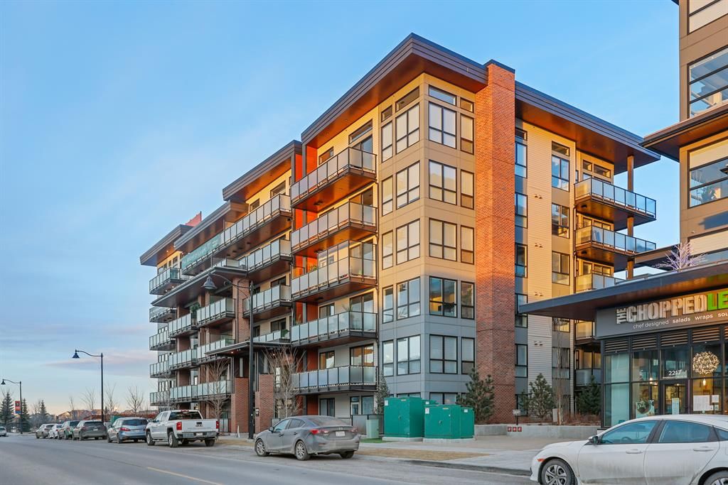 Main Photo: 208 2231 Mahogany Boulevard SE in Calgary: Mahogany Apartment for sale : MLS®# A2029705