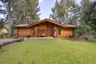 Photo 2: 5202 Fork Lake Rd in Highlands: Hi Eastern Highlands House for sale : MLS®# 960541