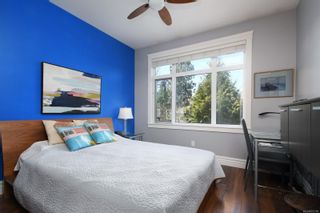 Photo 13: 4 2622 Shelbourne St in Victoria: Vi Oaklands Row/Townhouse for sale : MLS®# 872786