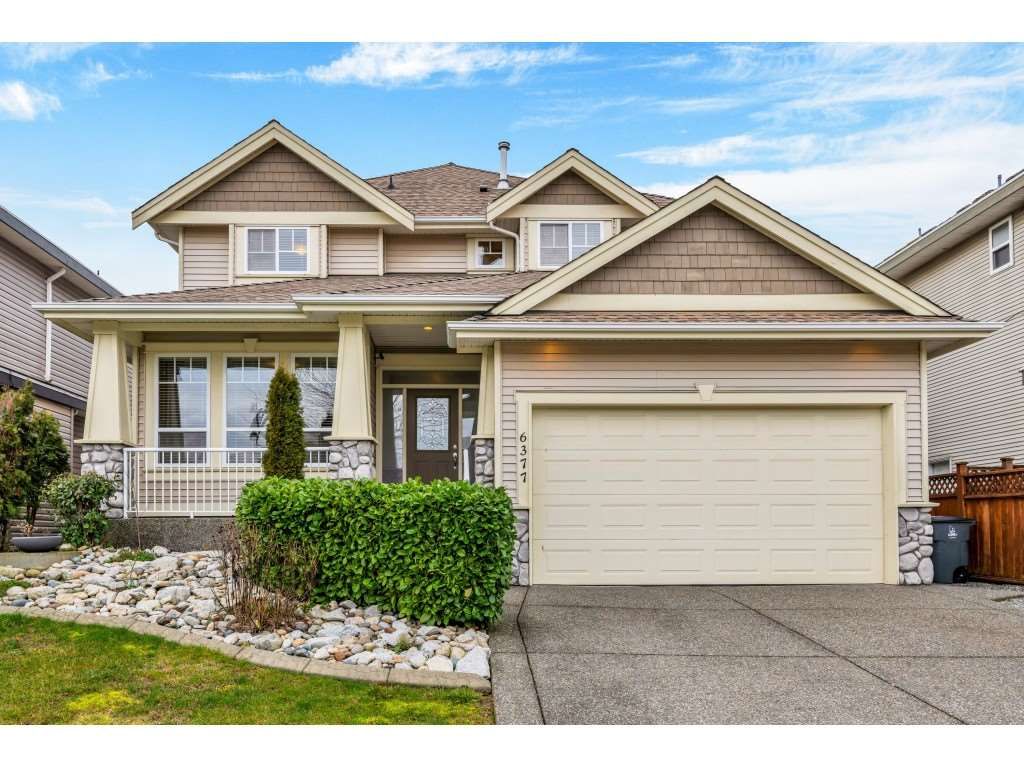 Main Photo: 6377 166 STREET in : Cloverdale BC House for sale : MLS®# R2432226