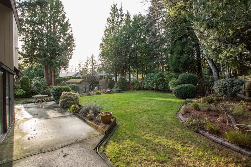 Photo 25: Photos: 1631 133A Street in Surrey: Crescent Bch Ocean Pk. House for sale in "Amble Greene" (South Surrey White Rock)  : MLS®# R2528284