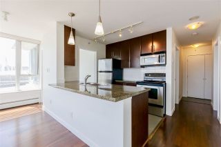 Photo 8: 2202 688 ABBOTT Street in Vancouver: Downtown VW Condo for sale (Vancouver West)  : MLS®# R2369414