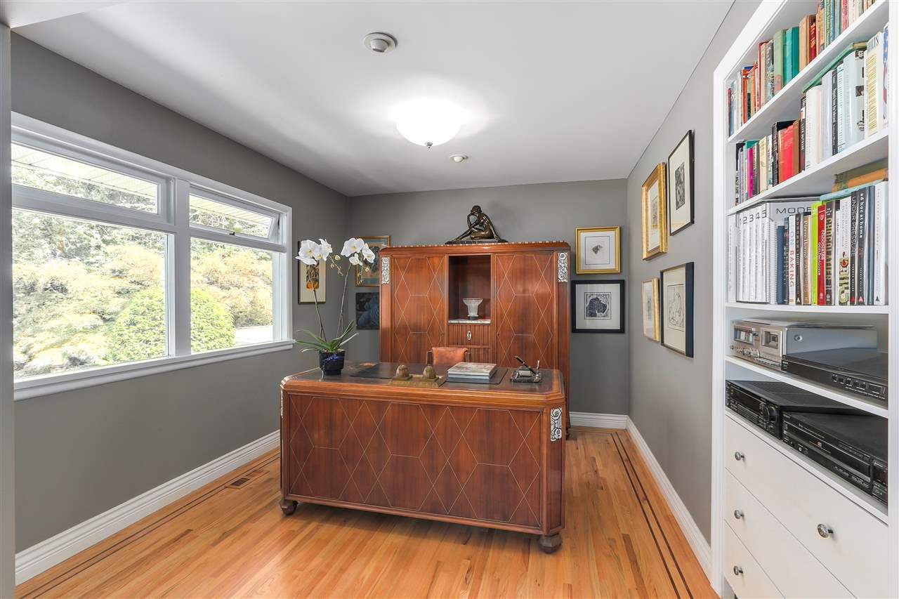 Photo 11: Photos: 815 BURLEY Drive in West Vancouver: Sentinel Hill House for sale : MLS®# R2333274
