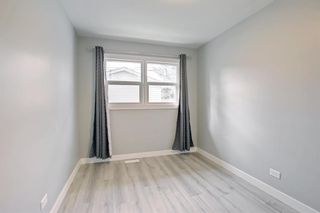 Photo 18: 5635 Centre Street NW in Calgary: Thorncliffe Detached for sale : MLS®# A2007934
