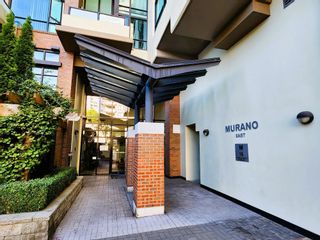 Photo 3: 519 10 RENAISSANCE Square in New Westminster: Quay Condo for sale in "Murano Lofts" : MLS®# R2819029