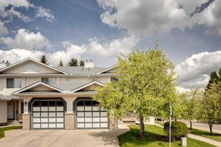Photo 37: 33 SILVERGROVE Close NW in Calgary: Silver Springs Row/Townhouse for sale : MLS®# C4300784