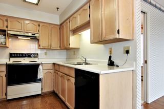Photo 7: 207 33535 KING Road in Abbotsford: Poplar Condo for sale in "CENTRAL HEIGHTS MANOR" : MLS®# R2357537