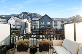 Photo 3: 1331 HALYARD Place in Squamish: Valleycliffe Townhouse for sale : MLS®# R2847433