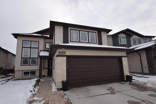 Photo 1: 218 Snowberry Circle in Winnipeg: House for sale : MLS®# 202403773