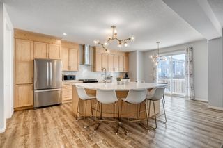 Photo 4: 25 Yorkstone Way SW in Calgary: Yorkville Detached for sale : MLS®# A2145682