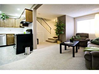 Photo 8: 107 3809 45 Street SW in CALGARY: Glenbrook Townhouse for sale (Calgary)  : MLS®# C3499753
