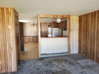 Photo 4: 11 158 Cooper Rd in Victoria: VW Songhees Manufactured Home for sale (Victoria West)  : MLS®# 853563