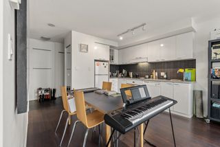 Photo 9: 1107 131 REGIMENT Square in Vancouver: Downtown VW Condo for sale in "SPECTRUM 3" (Vancouver West)  : MLS®# R2877365