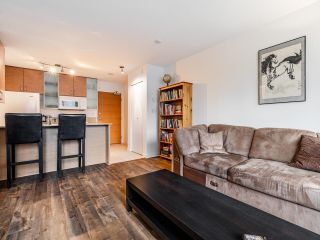 Photo 9: 403 928 HOMER Street in Vancouver: Yaletown Condo for sale (Vancouver West)  : MLS®# R2654308